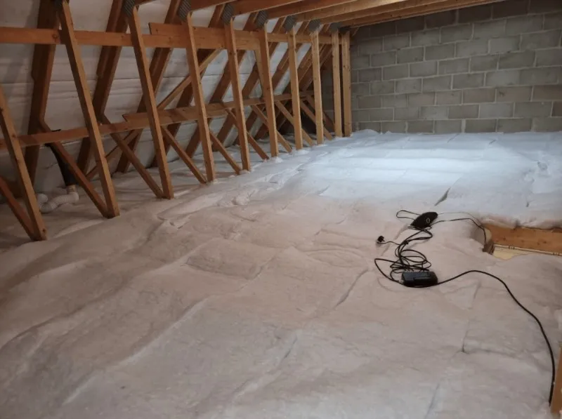 Recycled-Plastic-Loft-Insulation-Installation-in-Chelmsford by The Loft Guys (4)